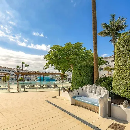 Apartment Parque Don Jose With Amazing Pool